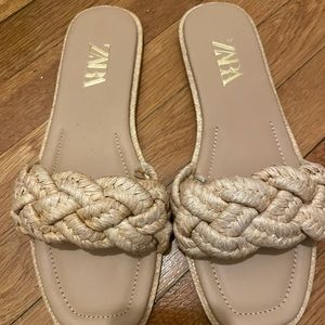Brand new Zara slides